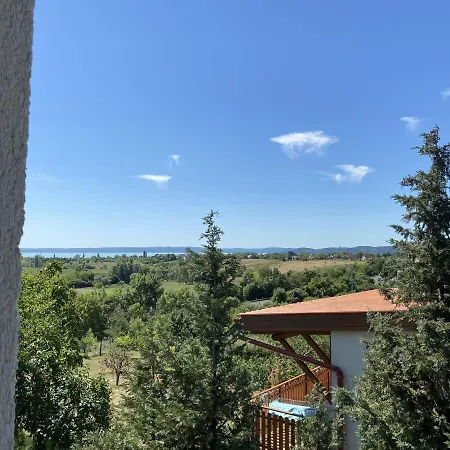 Pacsirta Vendeghaz Holiday home *